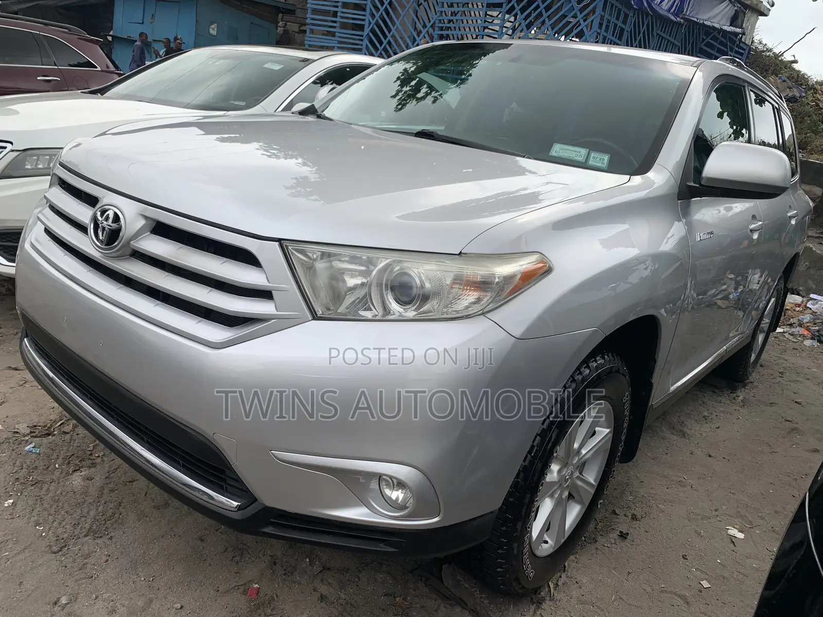 Toyota Highlander Limited 3.5l 4WD 2013 Silver