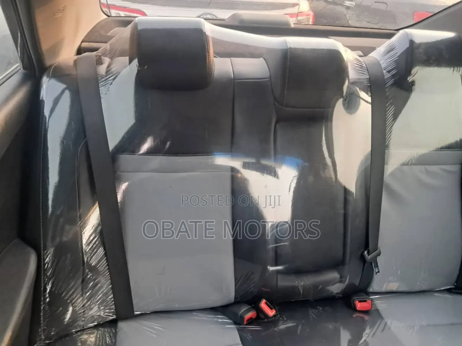 Toyota Camry SE 4dr Sedan (2.5L 4cyl 6A) 2013 Black