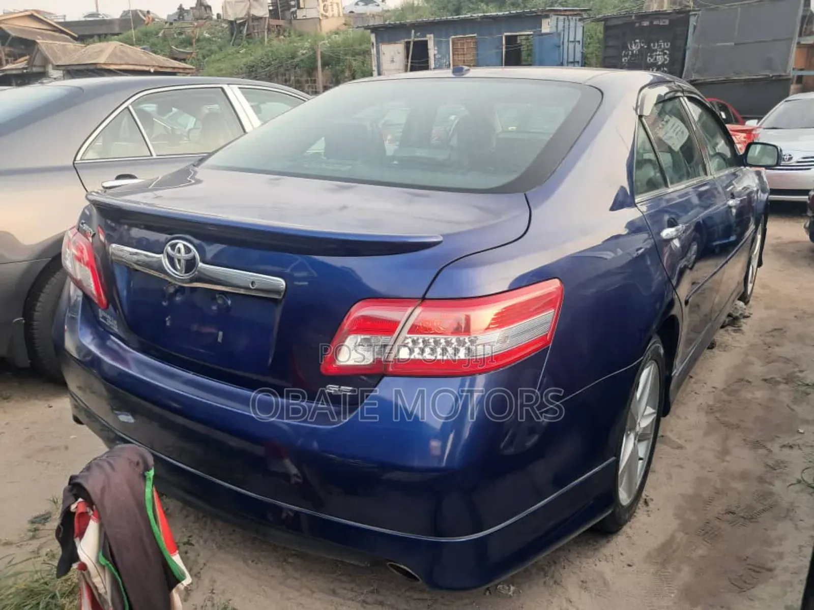 Toyota Camry SE 4dr Sedan (2.5L 4cyl 6A) 2011 Blue