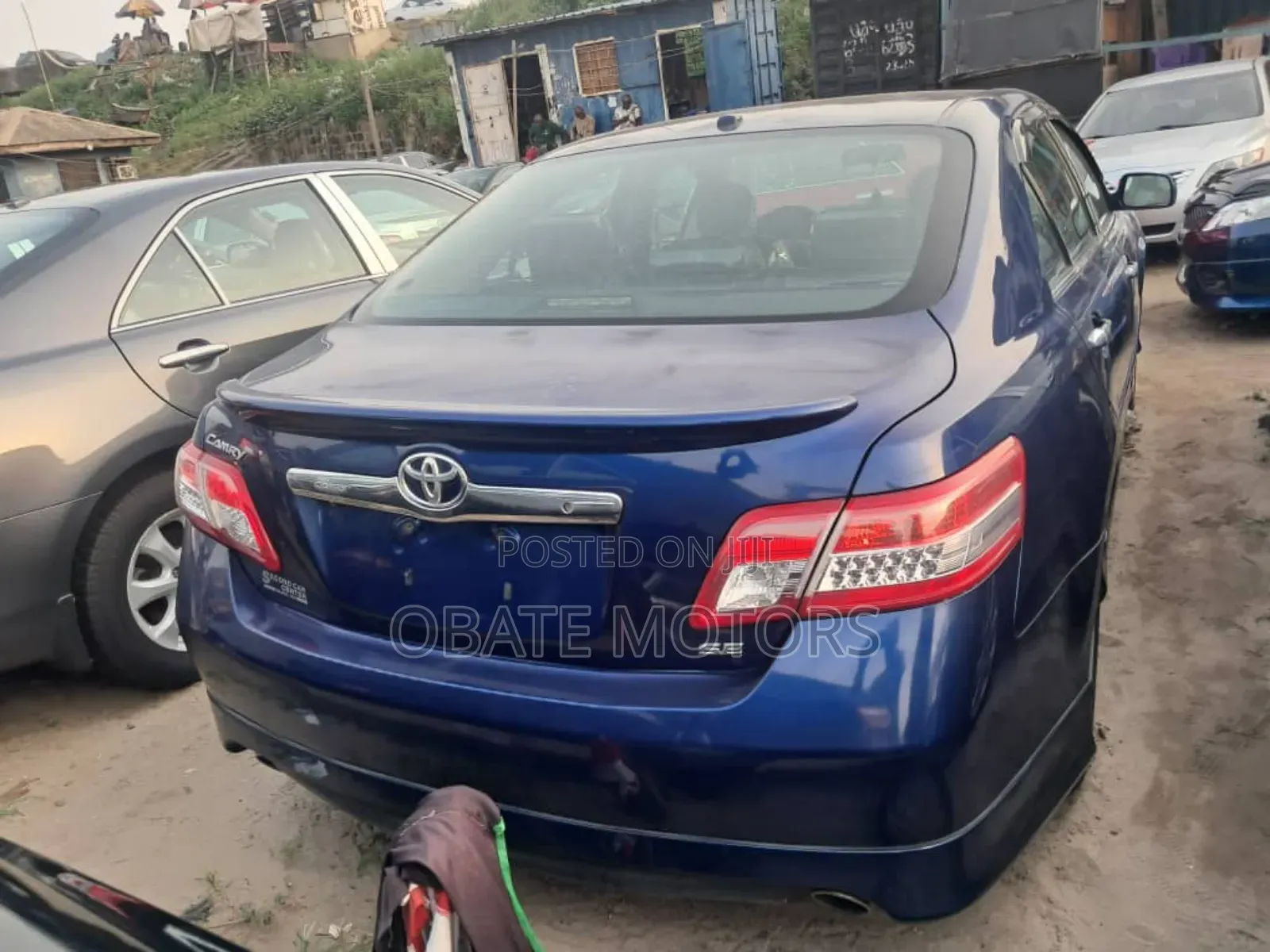 Toyota Camry SE 4dr Sedan (2.5L 4cyl 6A) 2011 Blue