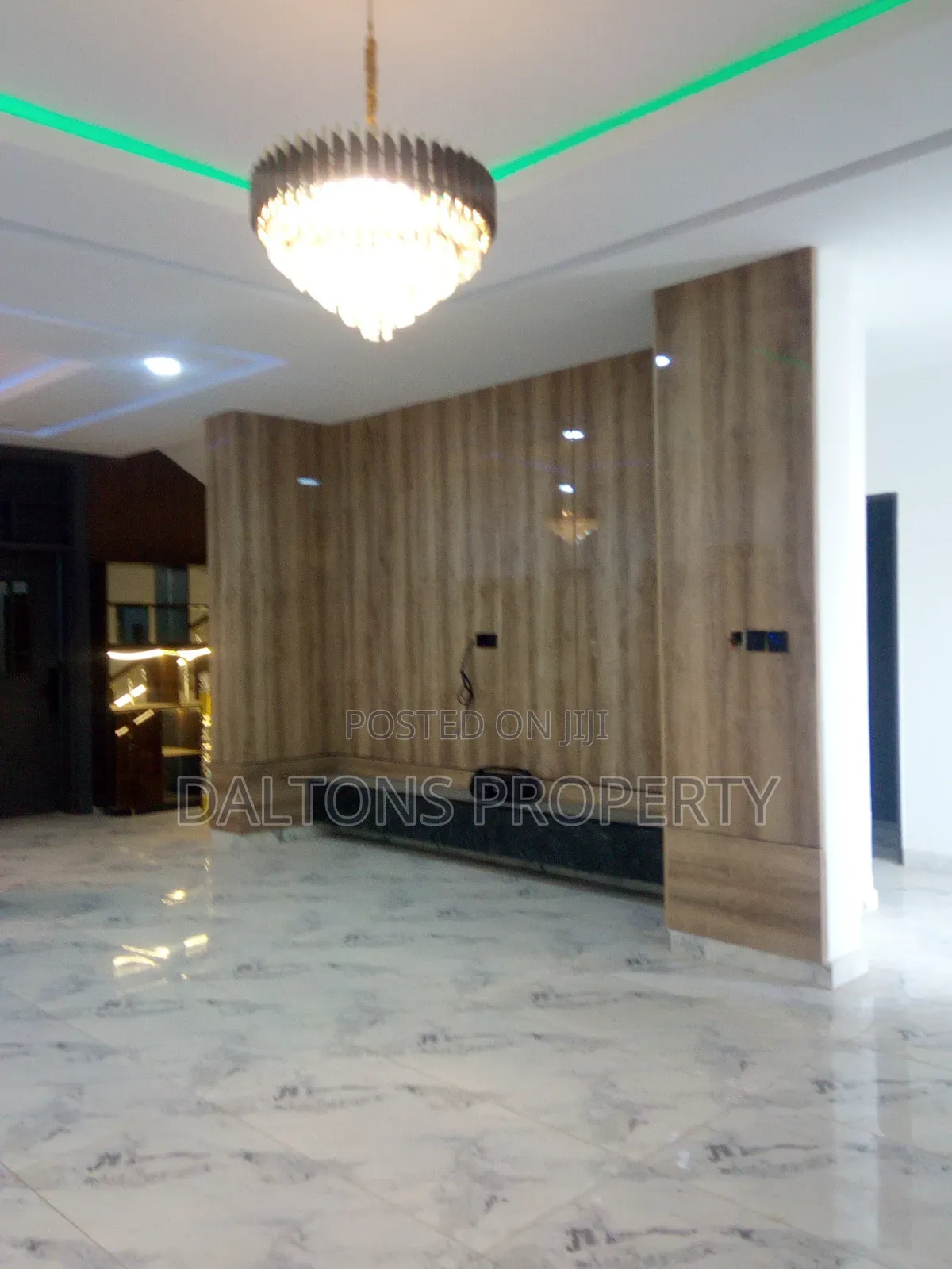 4bdrm Duplex in Daliva Estate, Wuye for sale