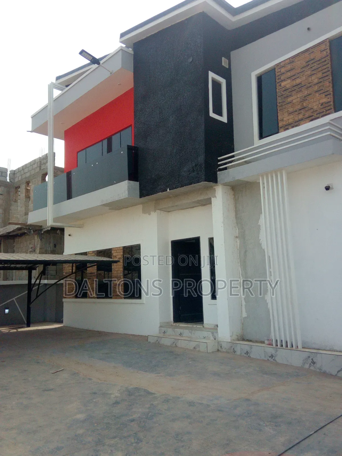 4bdrm Duplex in Daliva Estate, Wuye for sale