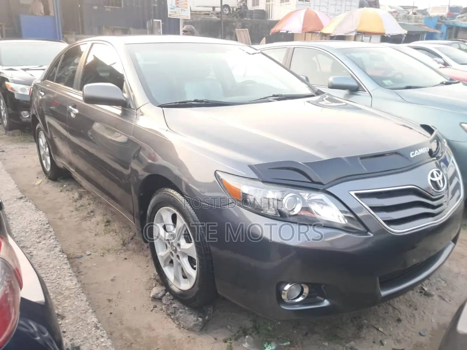 Toyota Camry LE 4dr Sedan (2.5L 4cyl 6AM) 2010 Gray