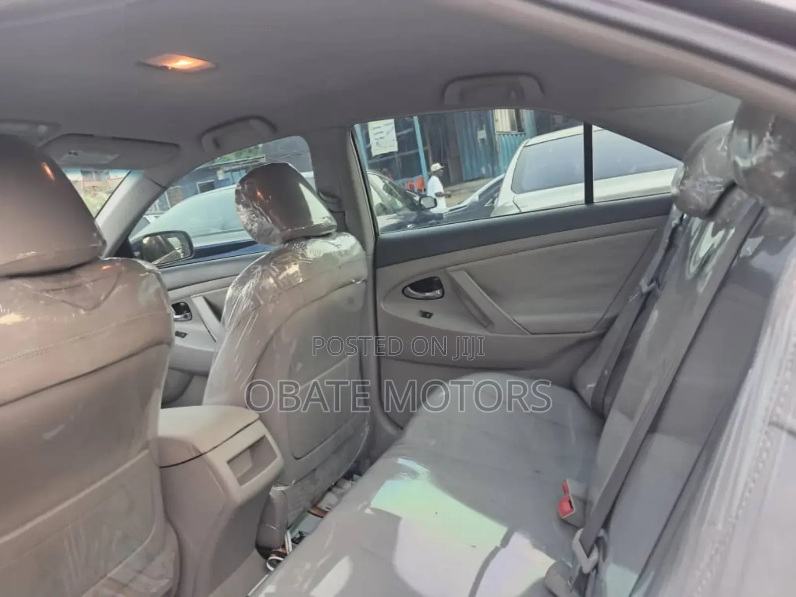 Toyota Camry LE 4dr Sedan (2.5L 4cyl 6AM) 2010 Gray