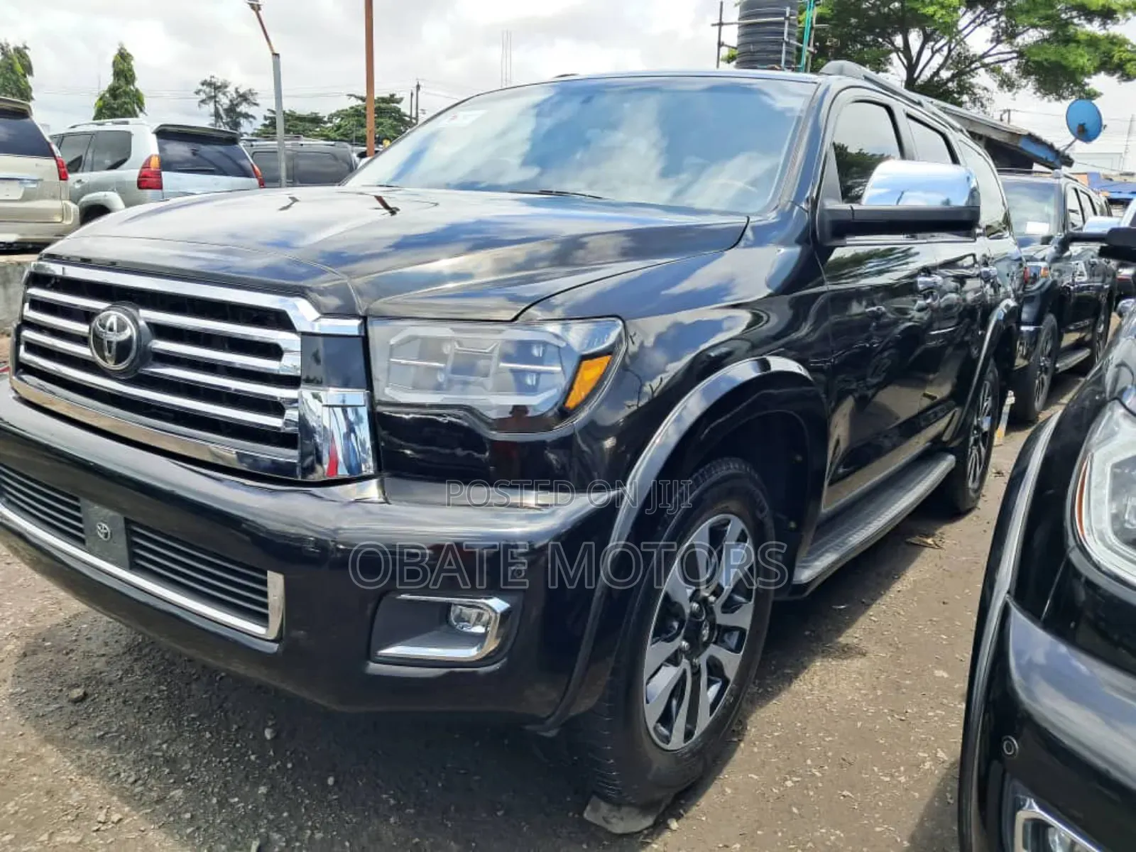 Toyota Sequoia Platinum 4x4 2018 Black