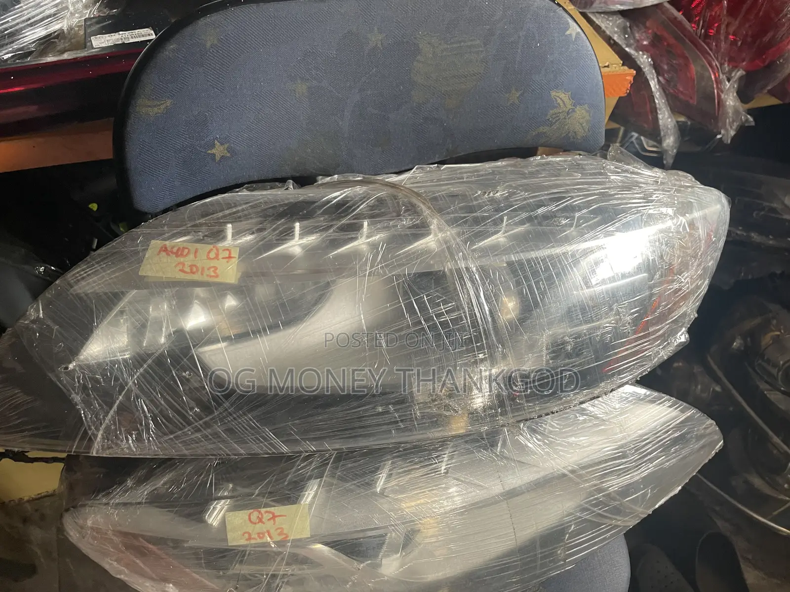 Headlights Audi Q7 2013