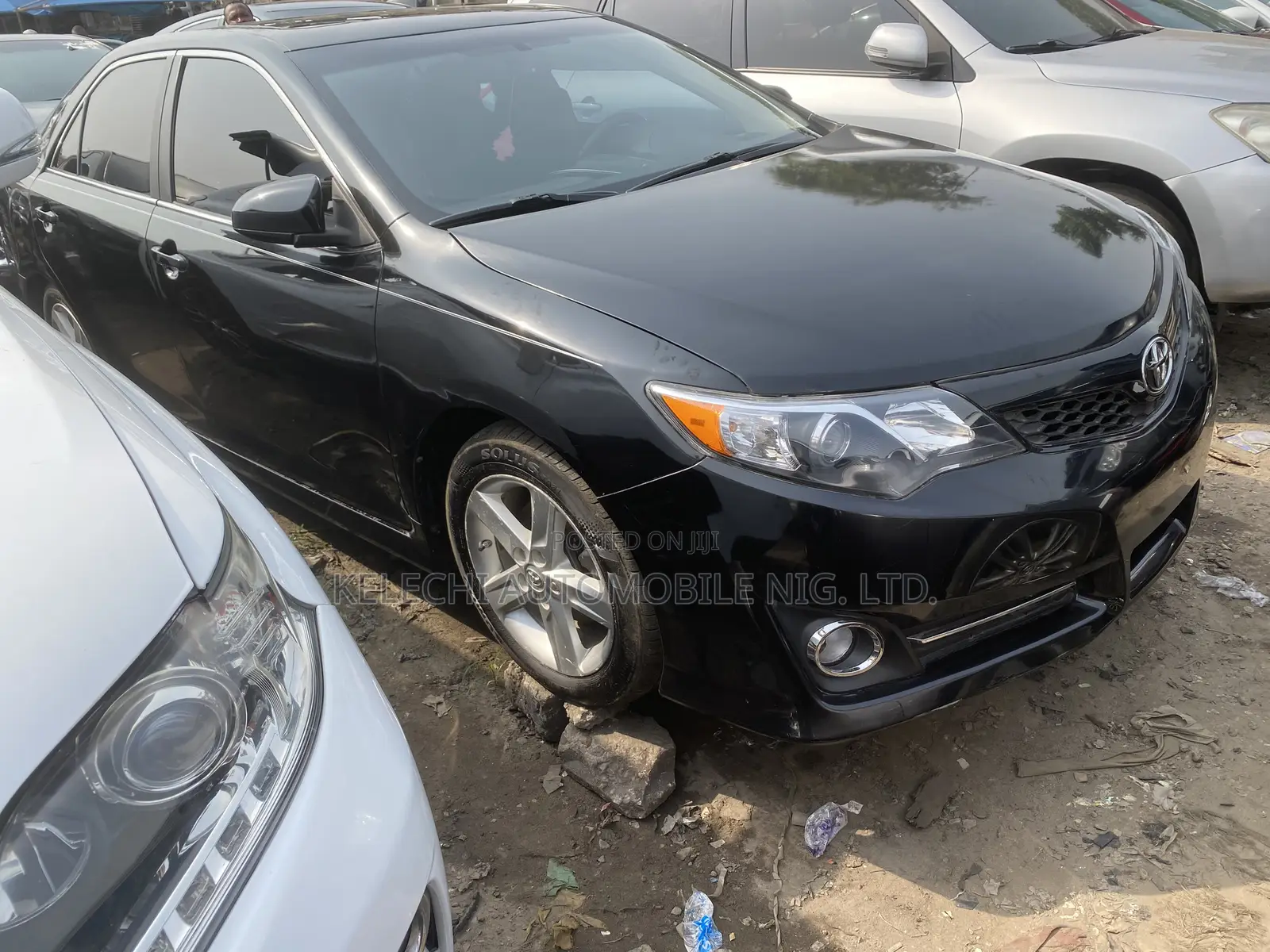 Toyota Camry SE 4dr Sedan (2.5L 4cyl 6A) 2014 Black