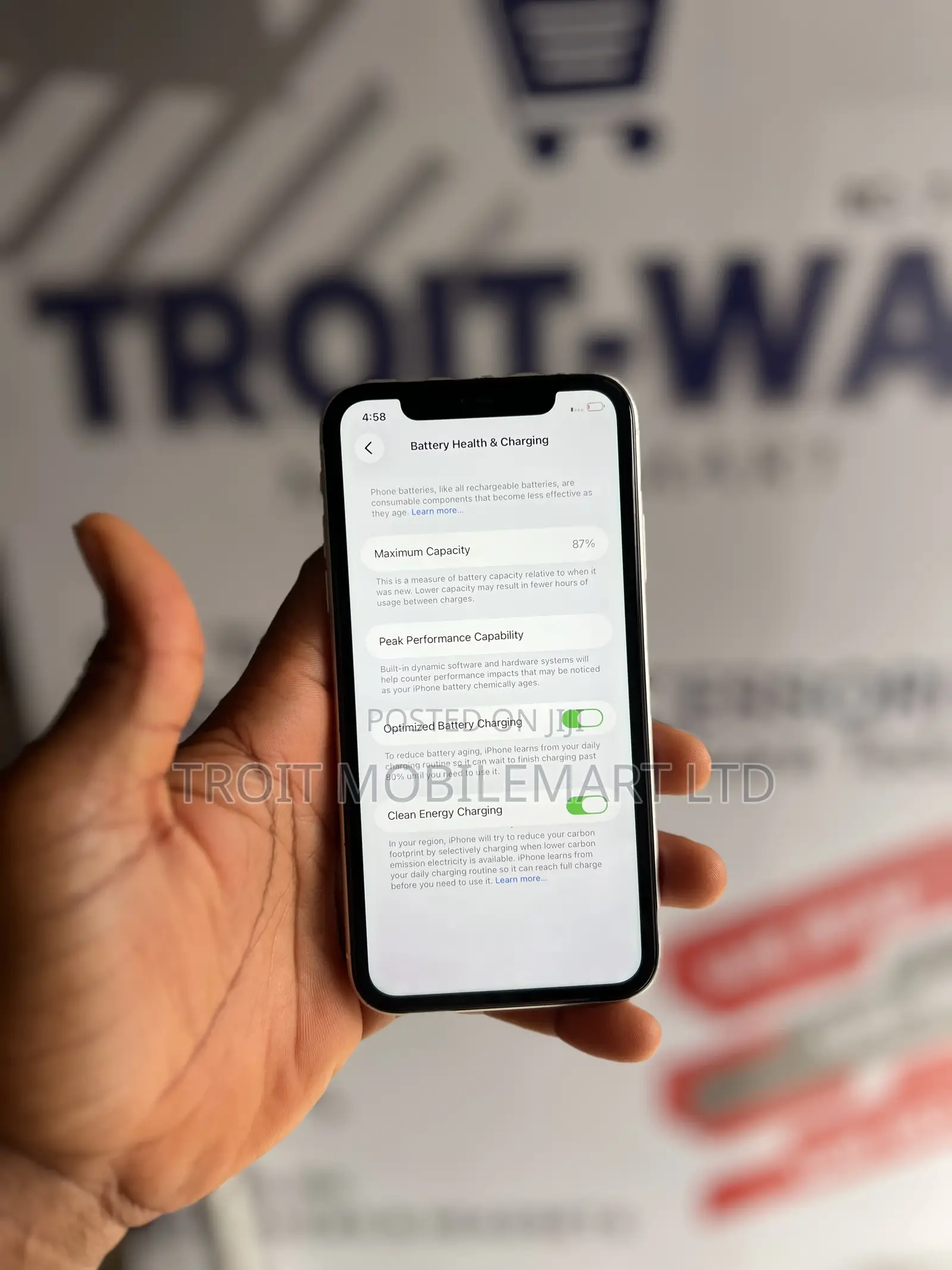 Apple iPhone 11 64 GB White
