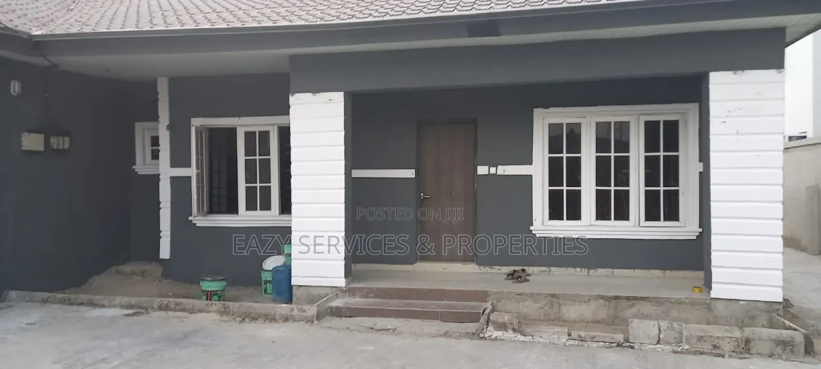 3bdrm Block of Flats in Gated And Secured, Ajah for sale