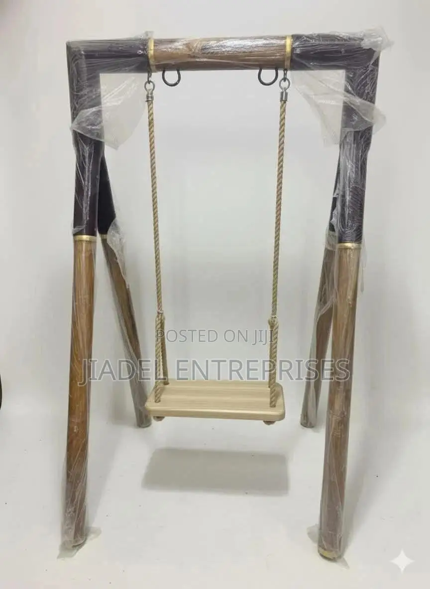 Oalo Wooden Swing