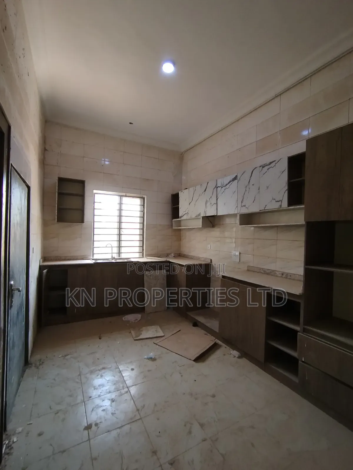 7bdrm Townhouse / Terrace in Asokoro Extension for rent