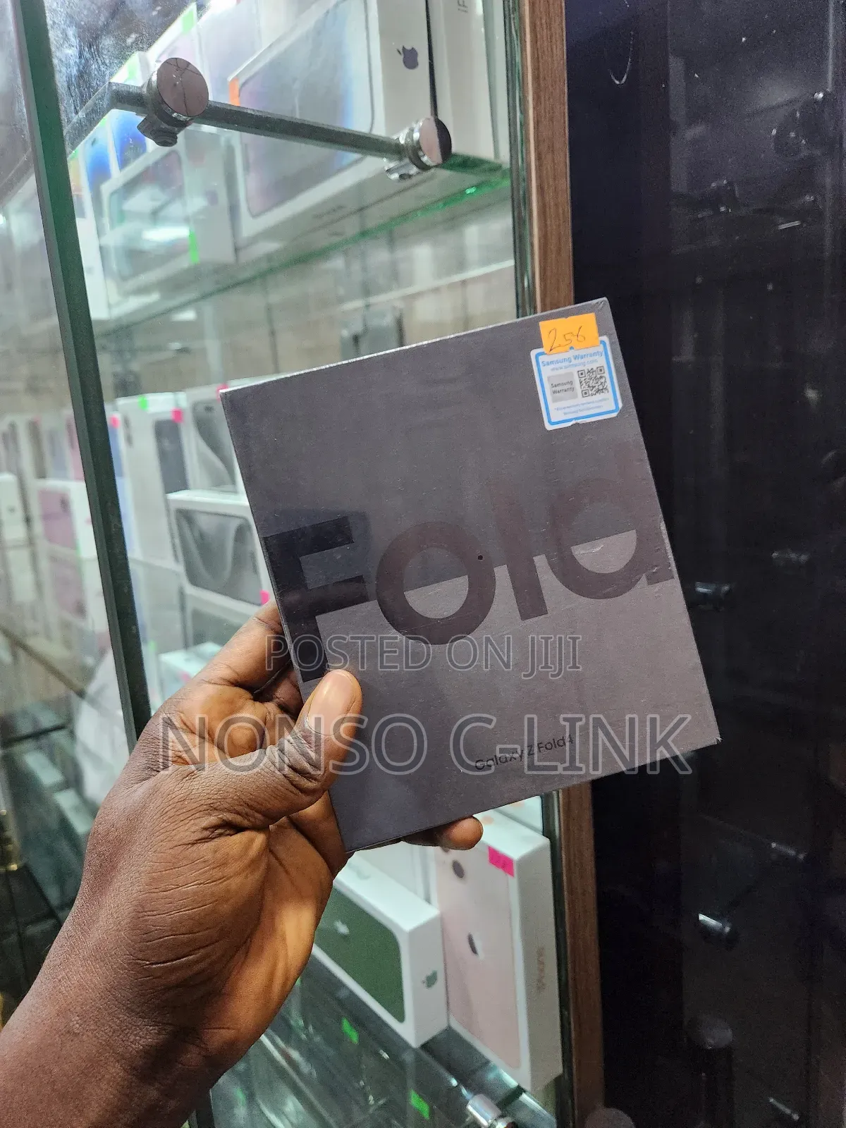 New Samsung Galaxy Z Fold4 256 GB Black