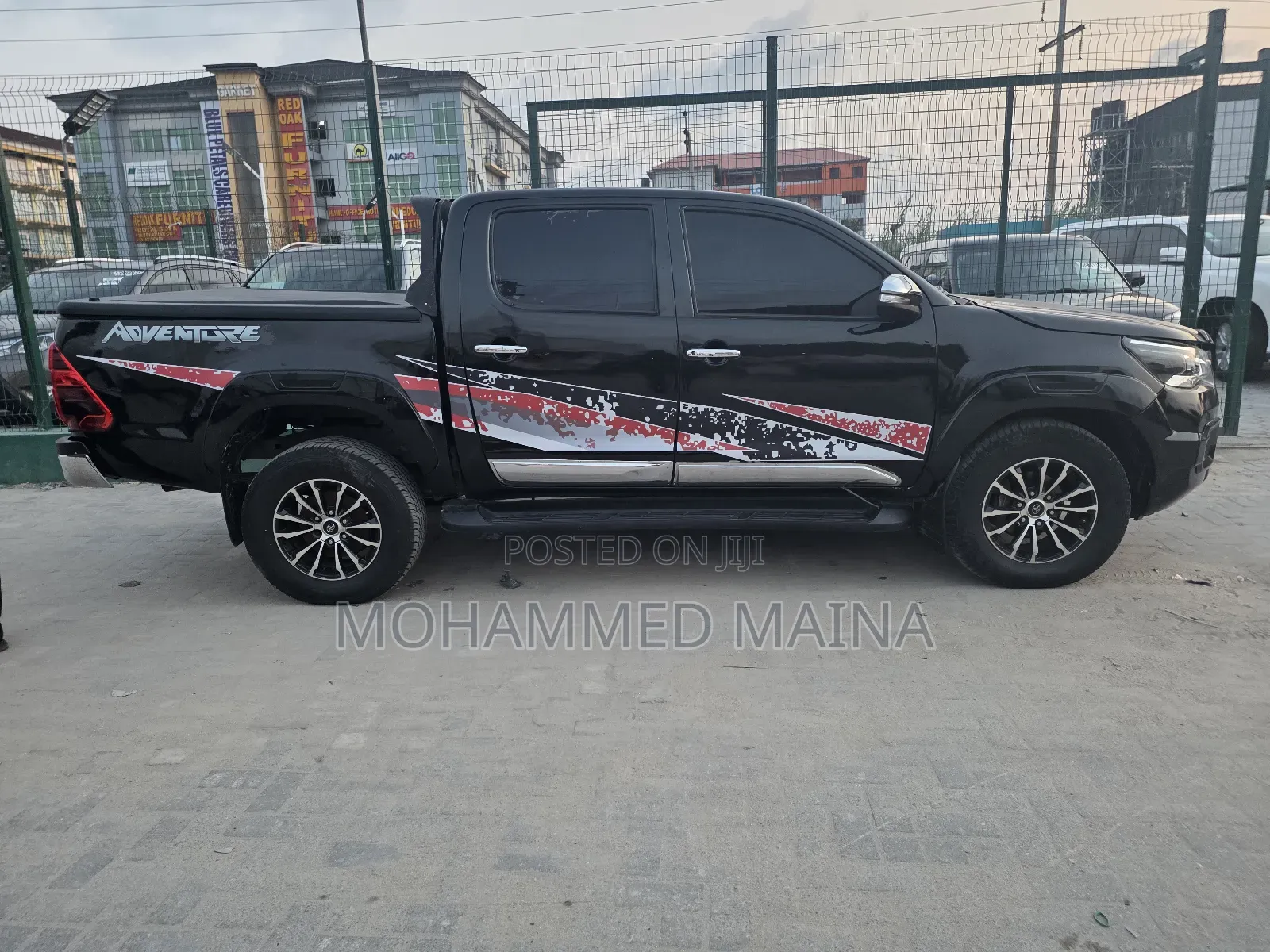 Toyota Hilux 2014 Black