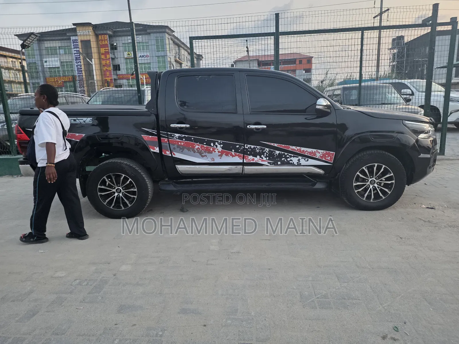 Toyota Hilux 2014 Black