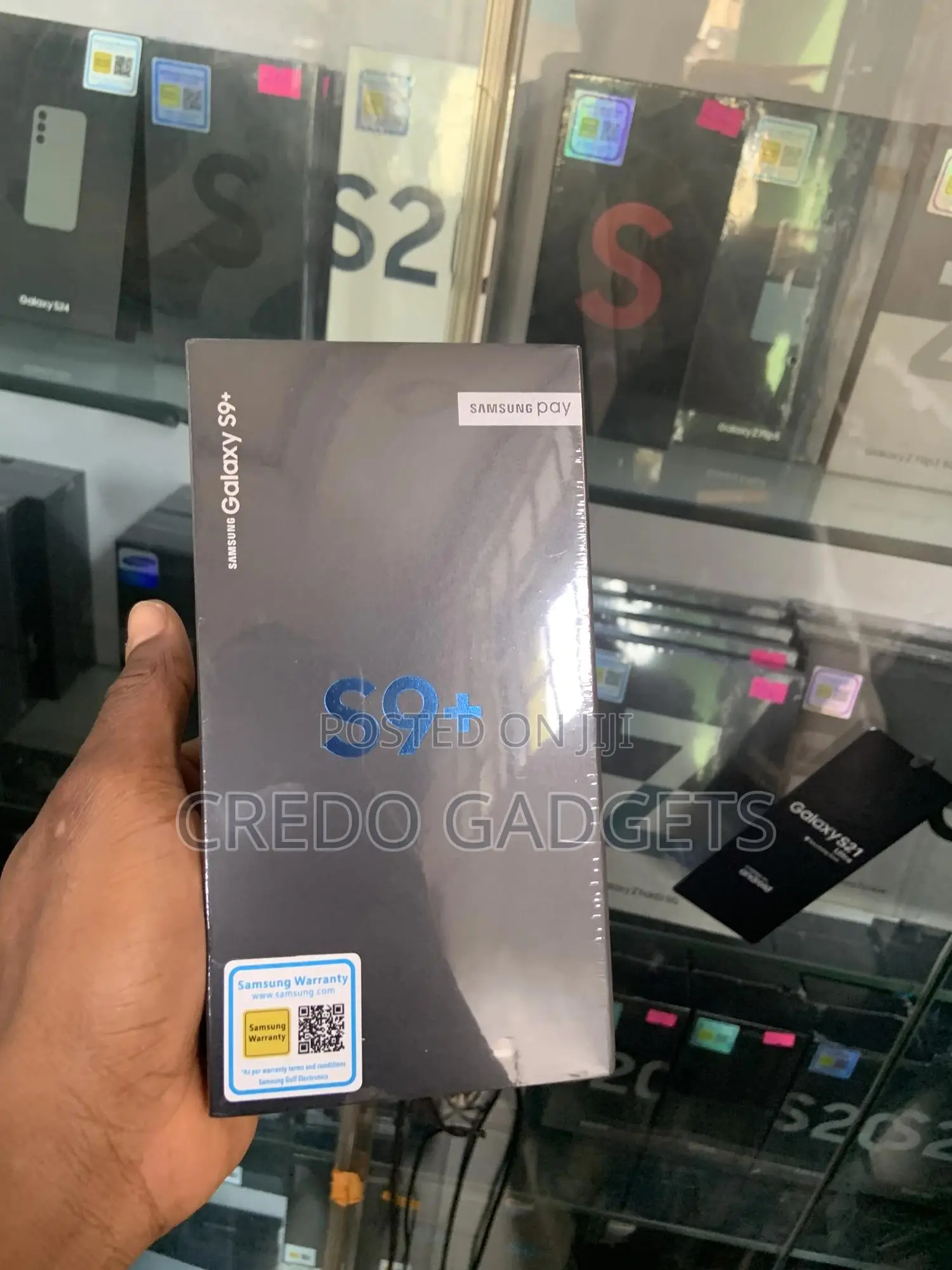 New Samsung Galaxy S9 Plus 64 GB Black