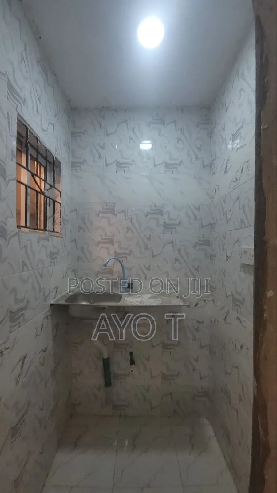 Studio Apartment in Bariga for rent