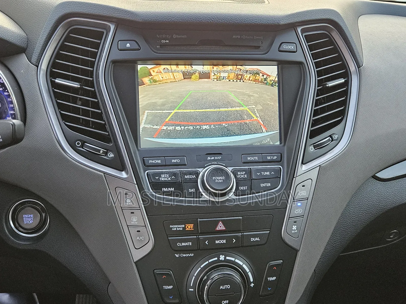 Hyundai Santa Fe Limited 4dr SUV AWD (3.3L 6cyl 6A) 2015 Silver