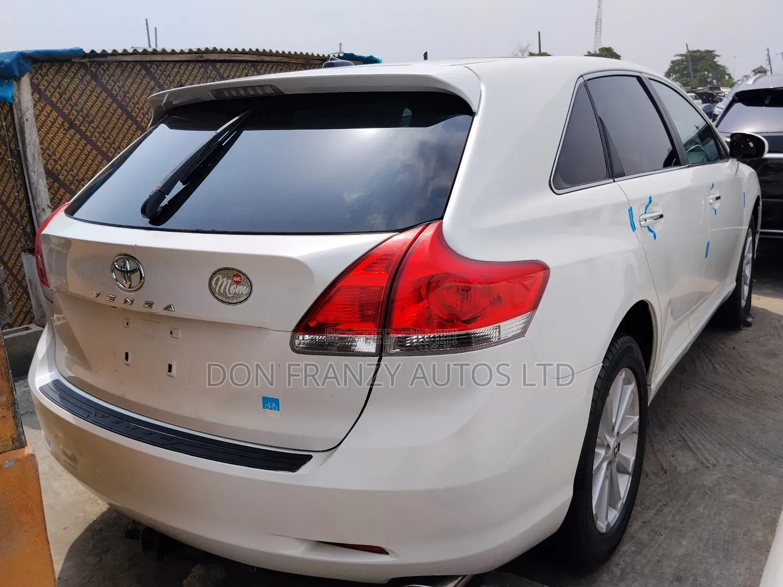 Toyota Venza AWD 2010 White
