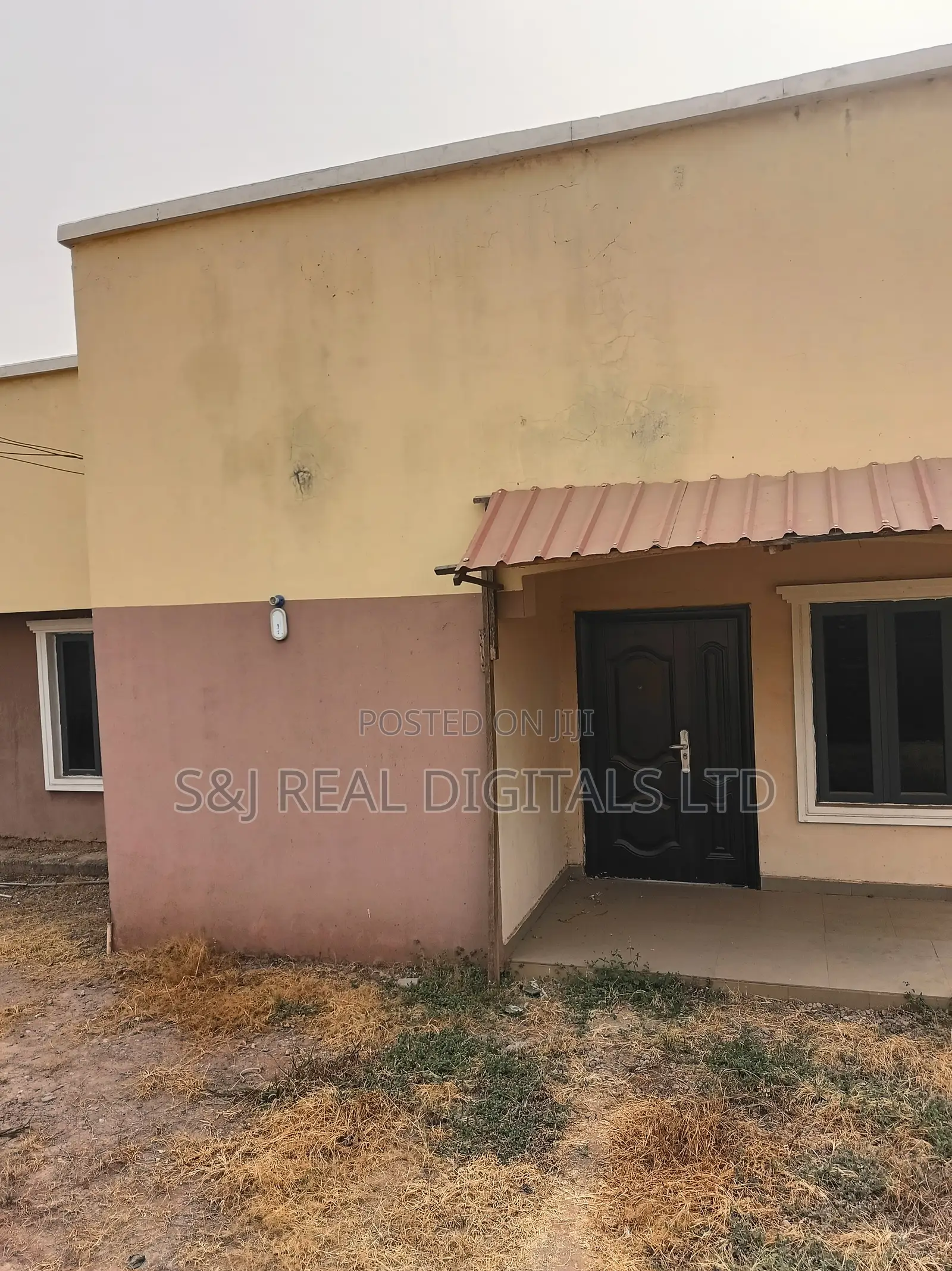 4bdrm Bungalow in Kubwa for sale