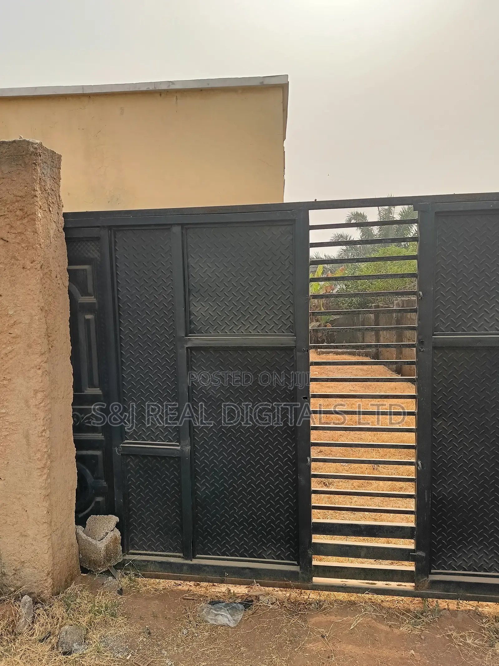 4bdrm Bungalow in Kubwa for sale