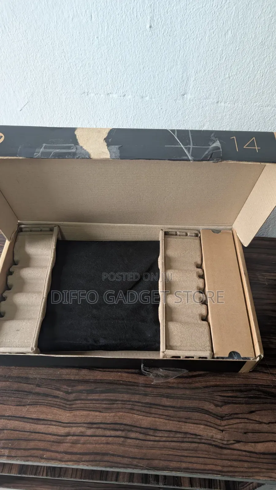 New Laptop HP OmniBook 5 14" 8GB Intel Core Ultra 5 SSD 1T