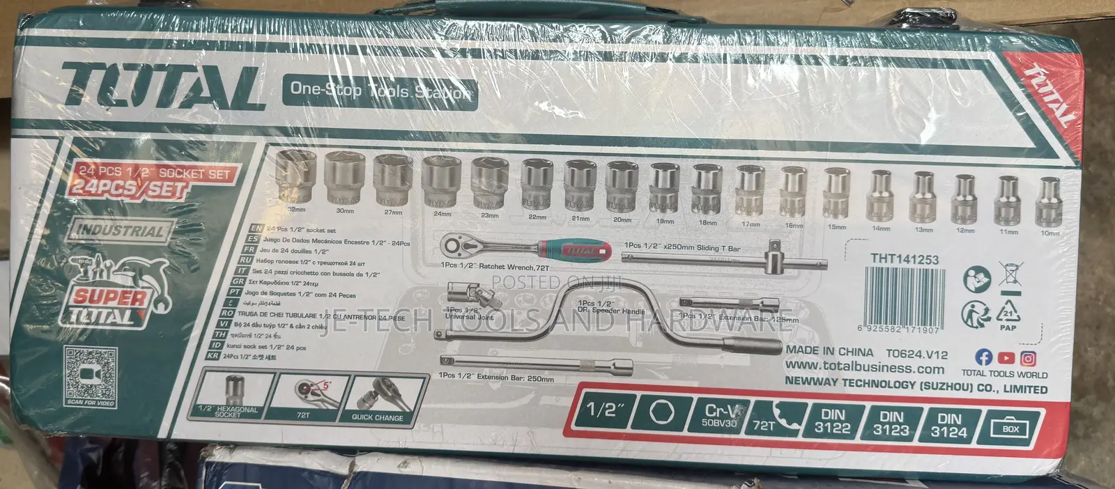 Total 24-piece 1/2" Industrial Socket Set