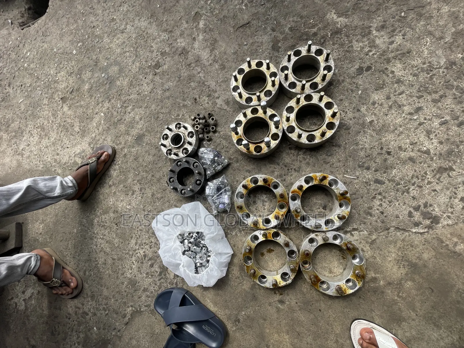 Wheel Spacer For Your Cars Available In Different Sizes