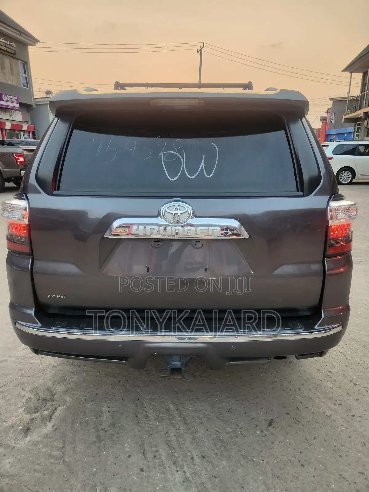 Toyota 4-Runner Limited 4dr SUV 4WD (4.0L 6cyl 5A) 2014 Gray