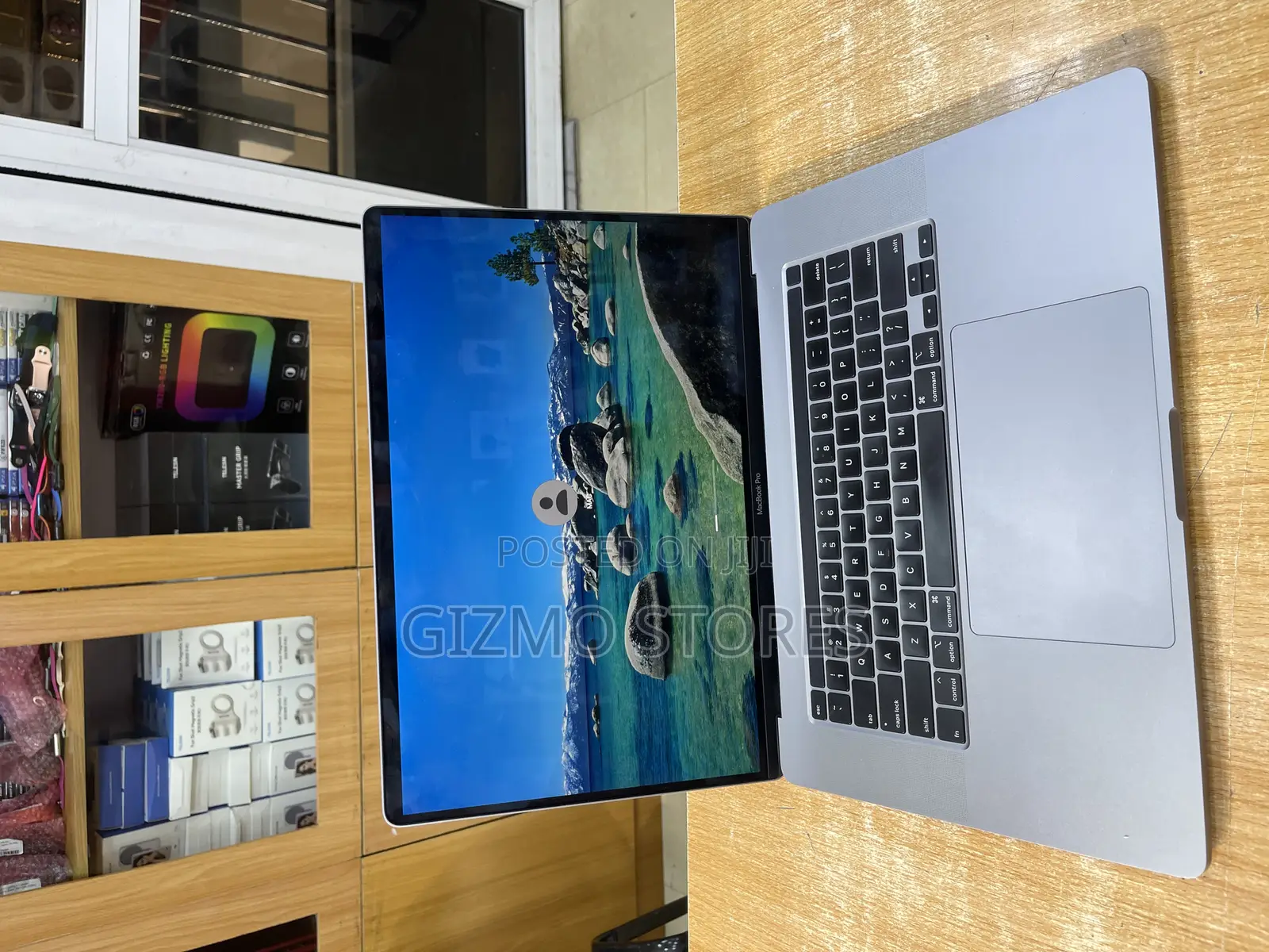 Laptop Apple MacBook Pro 2019 16GB Intel Core i9 SSD 1T