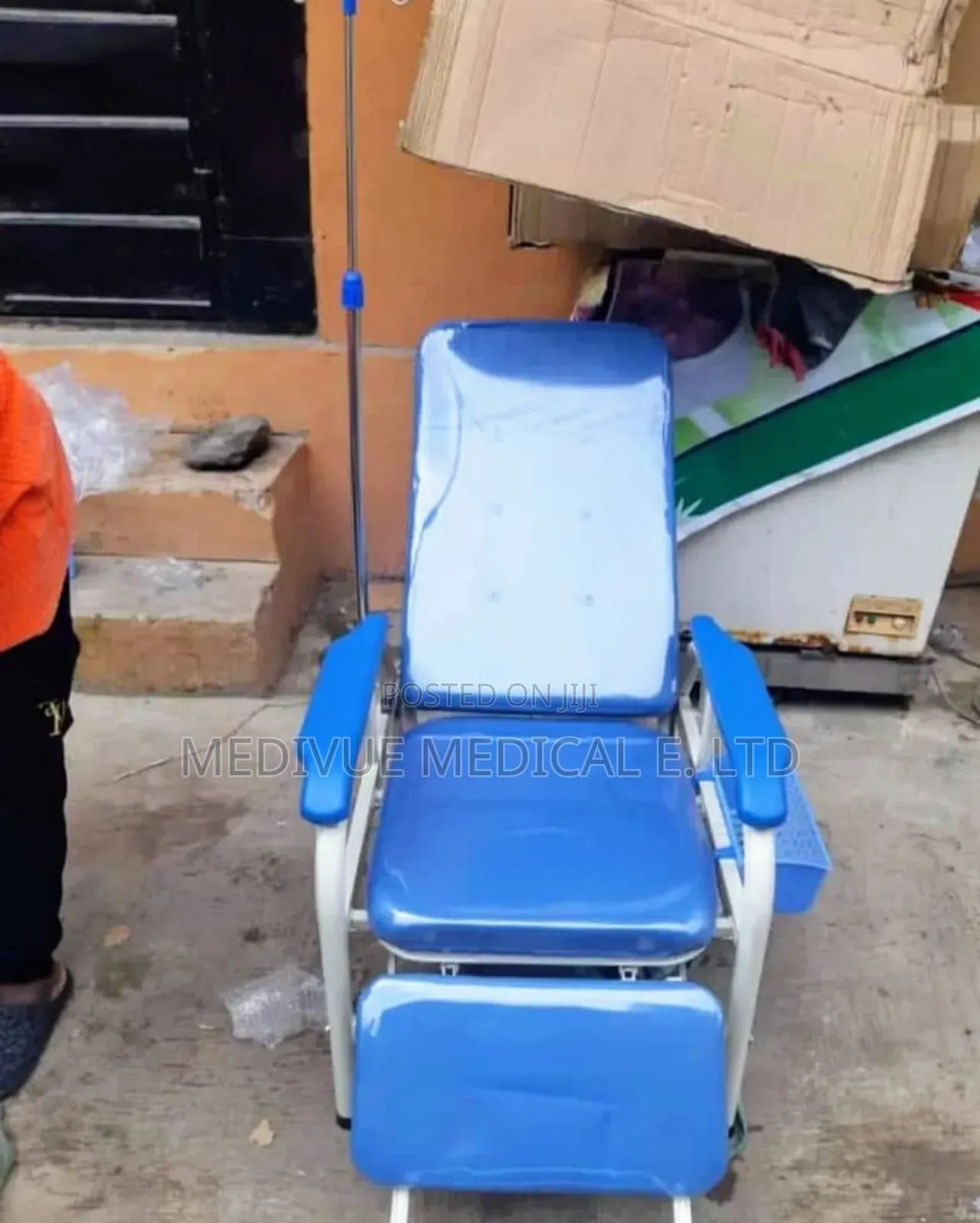 Medical Infusion/Blood Donor Chair