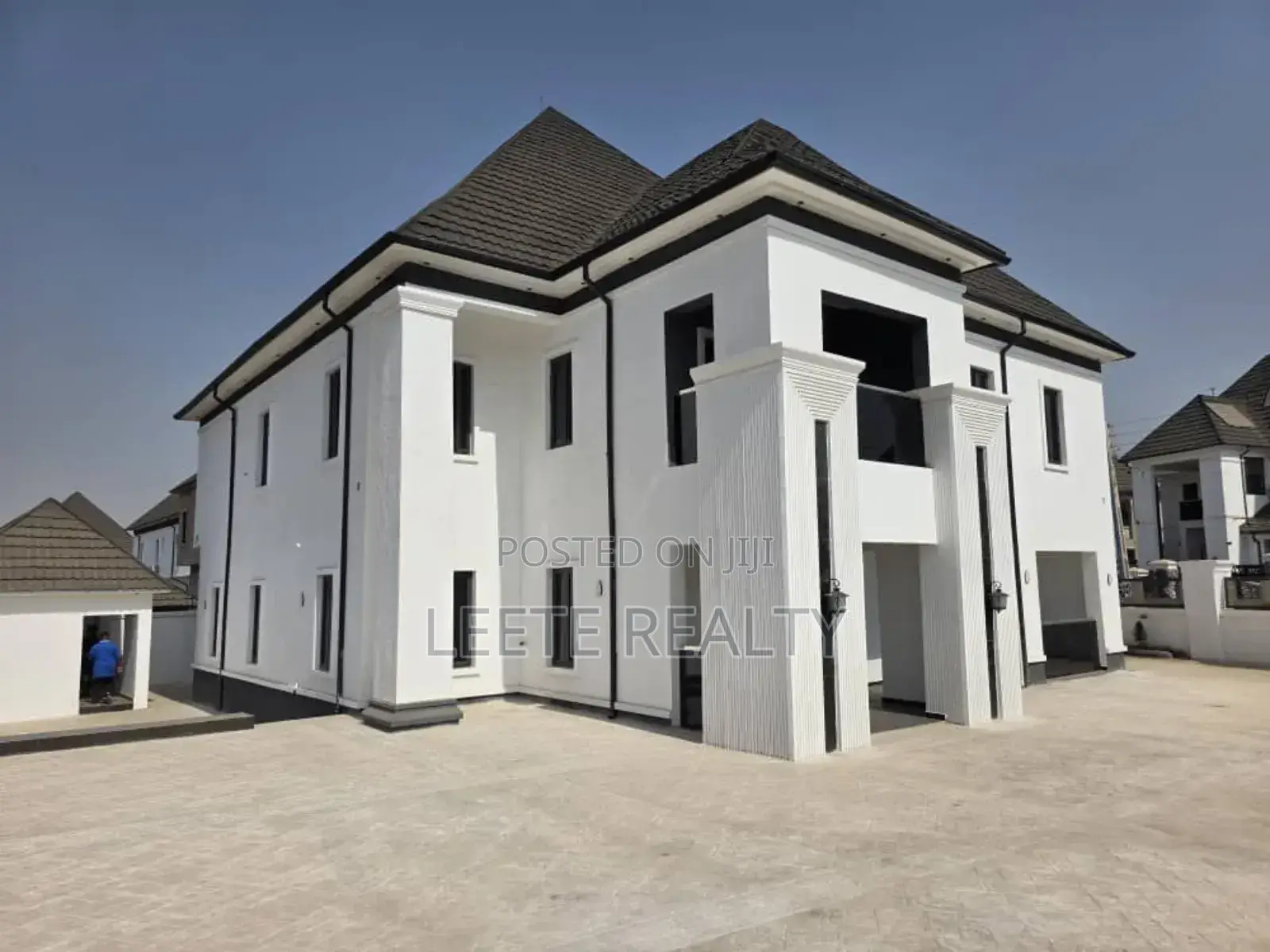 6bdrm Duplex in Lokogoma for sale