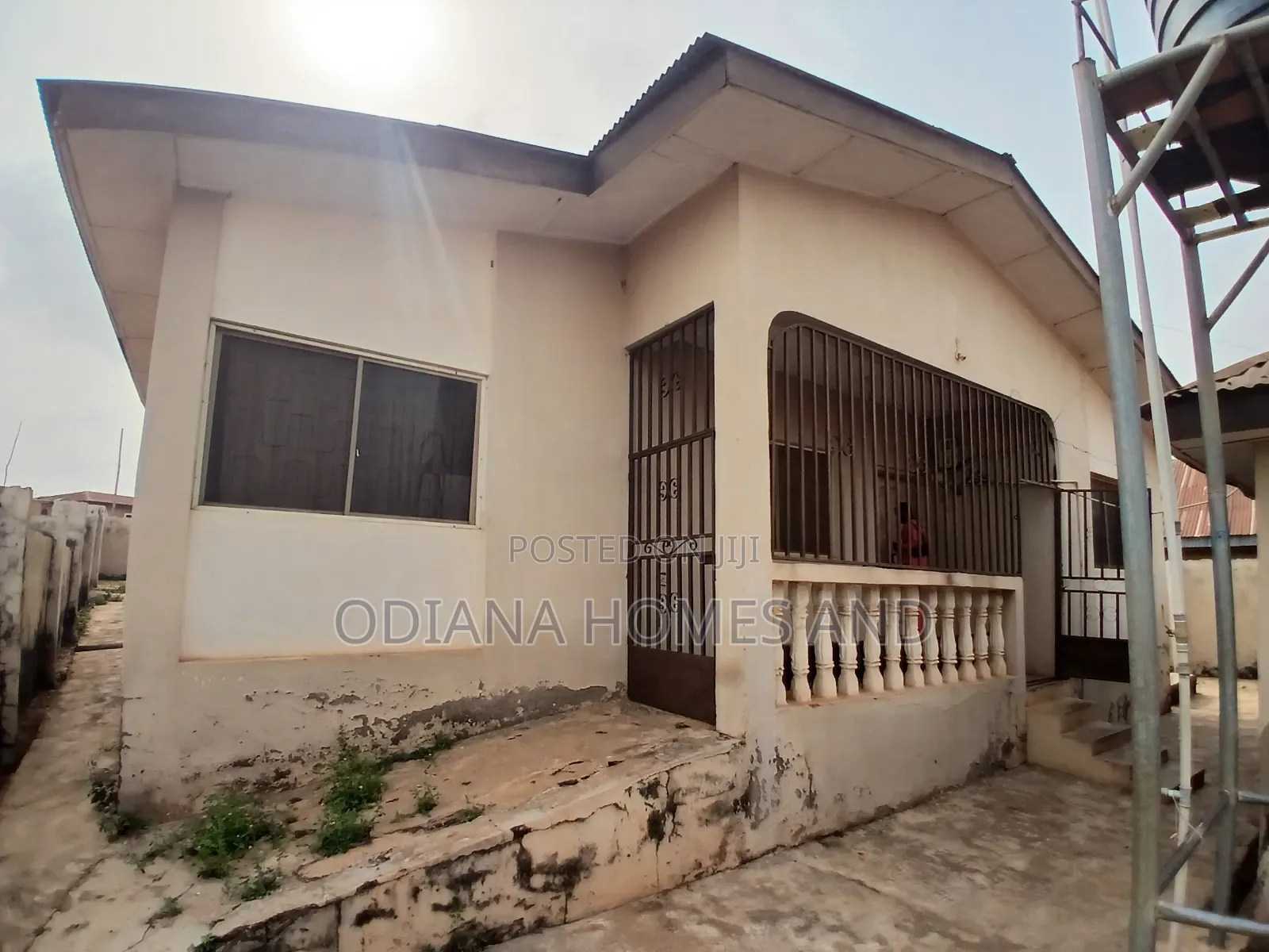 6bdrm Bungalow in Yidi Arola, Apete, Ibadan for sale