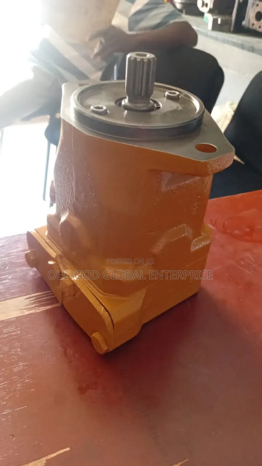 Hydronic Pump Caterpillar