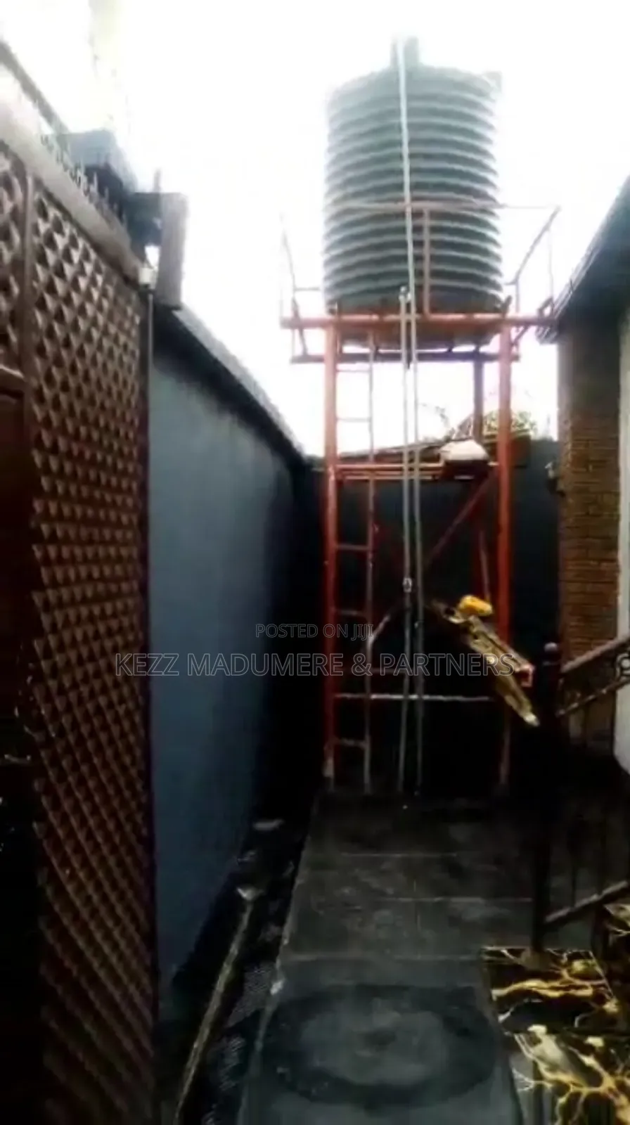 4bdrm Bungalow in World Bank Housing for sale
