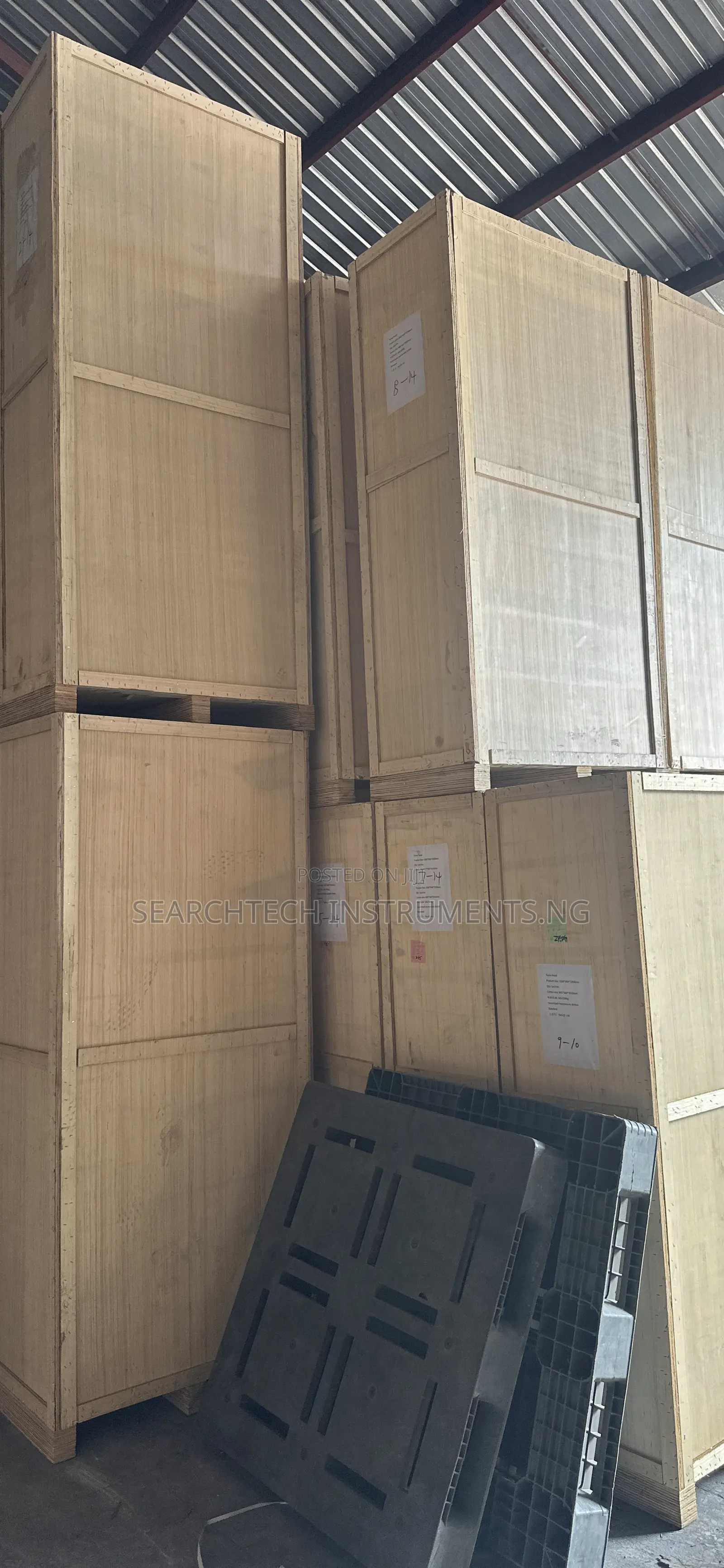 Fume Cupboard or Fume Hood