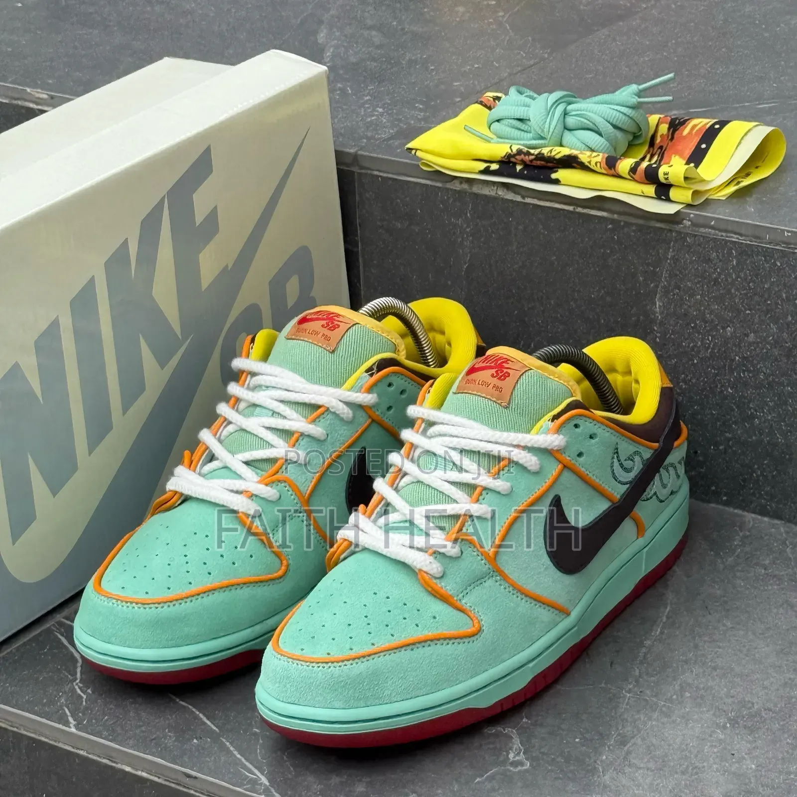 *Nike Sb Dunk Low “Black History Month” Snks*