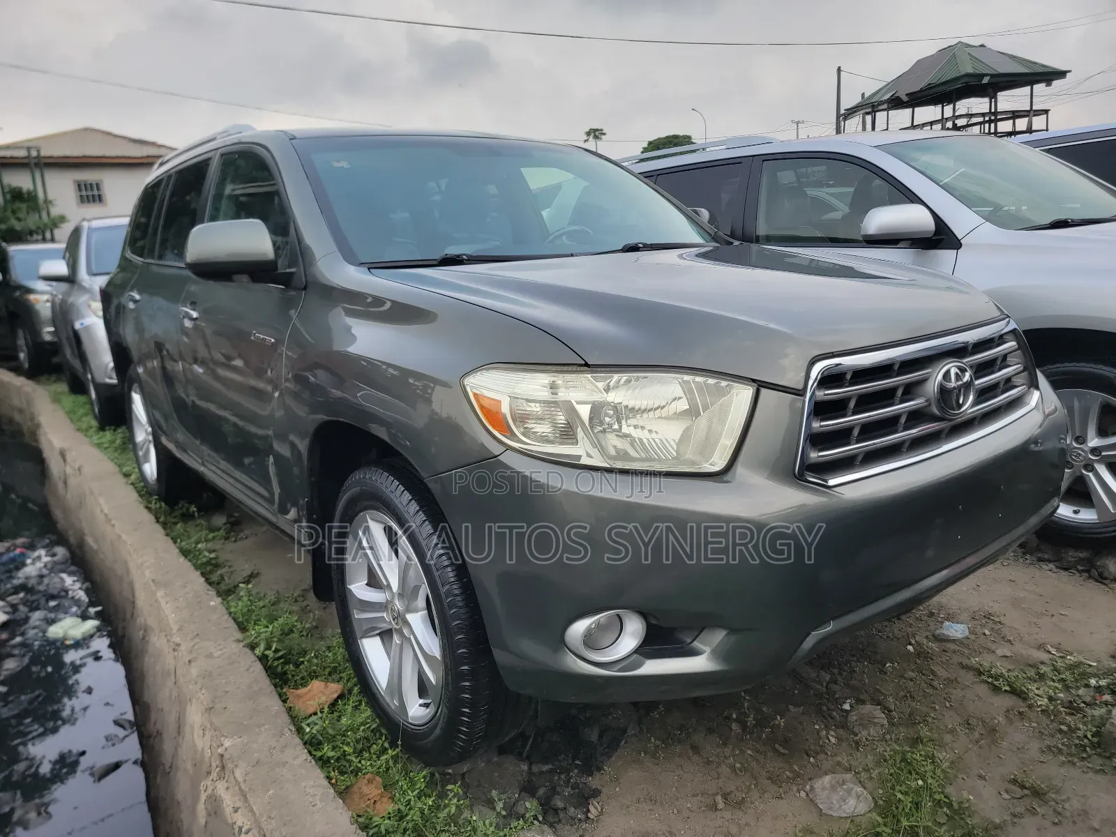 Toyota Highlander Limited 2010 Silver