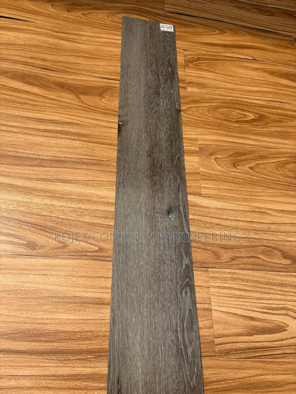 New Colors 
High Quality Vinyl Floor Now in Stock