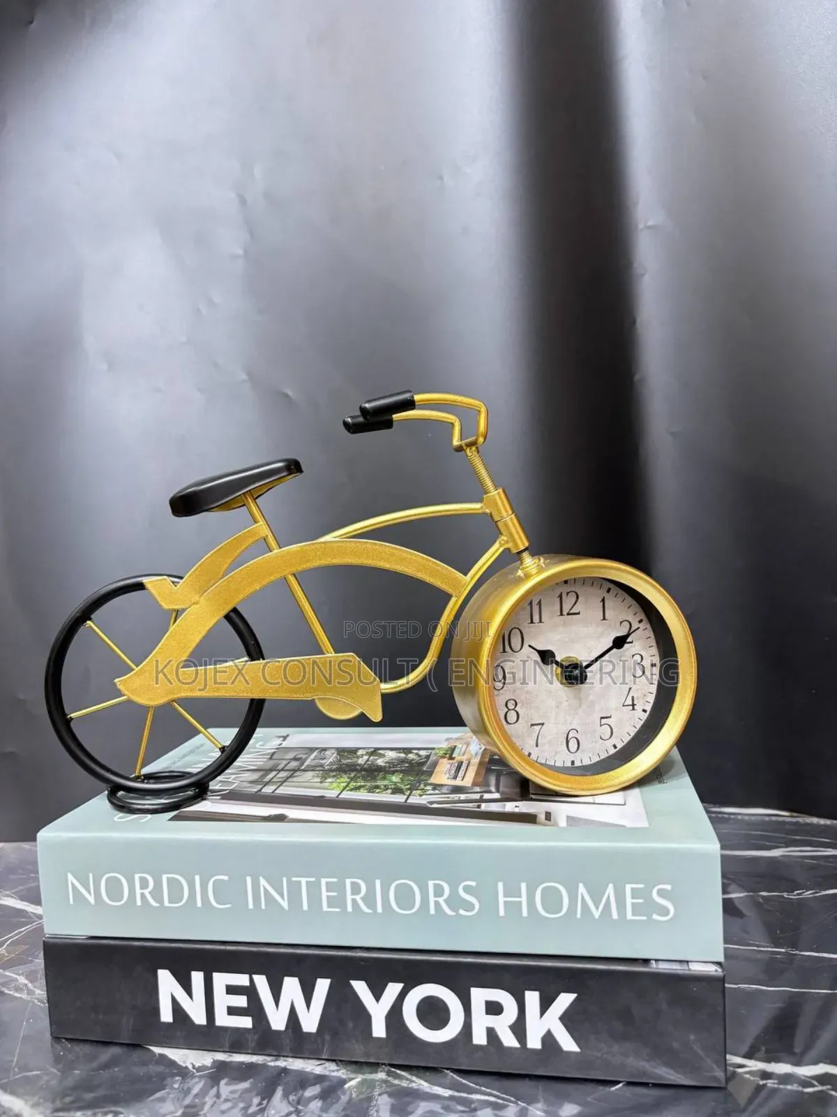 Twist Bike Clock/Post Master Bicycle Clock . Top of the Line Decor