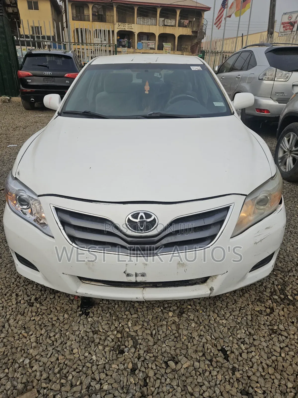 Toyota Camry 2010 White