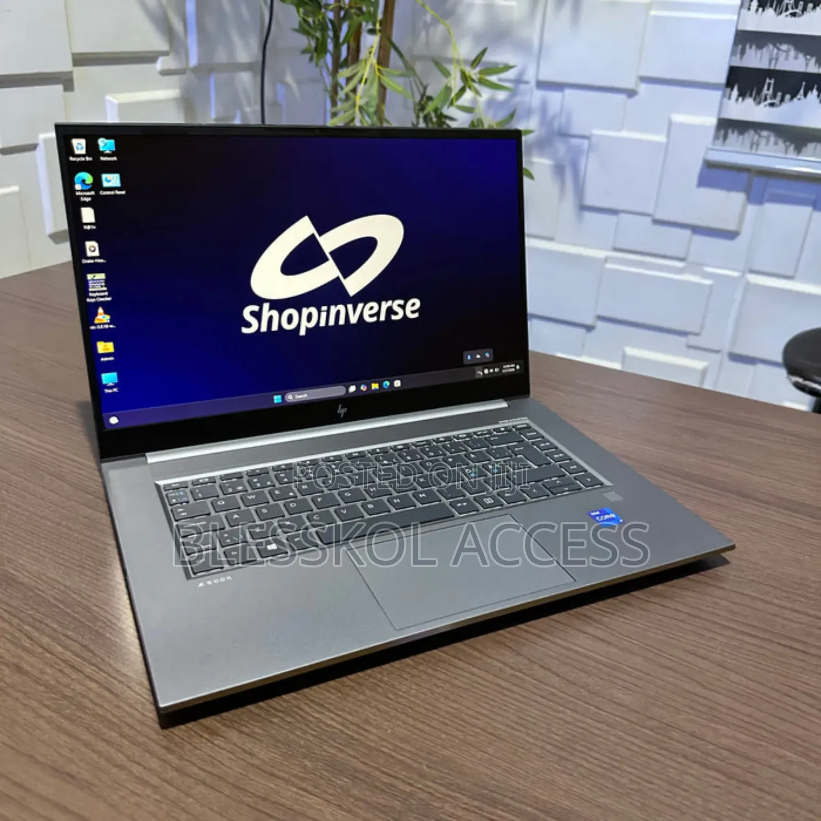 Laptop HP ZBook Studio G8 16GB Intel Core I7 SSD 512GB