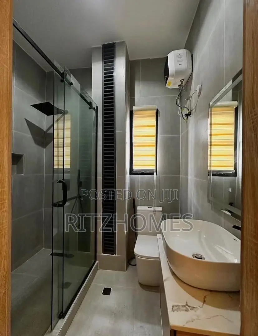 2bdrm Apartment in Ikate for sale