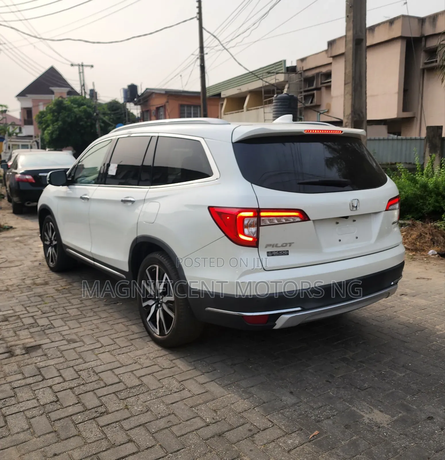 Honda Pilot Touring FWD 2019 White