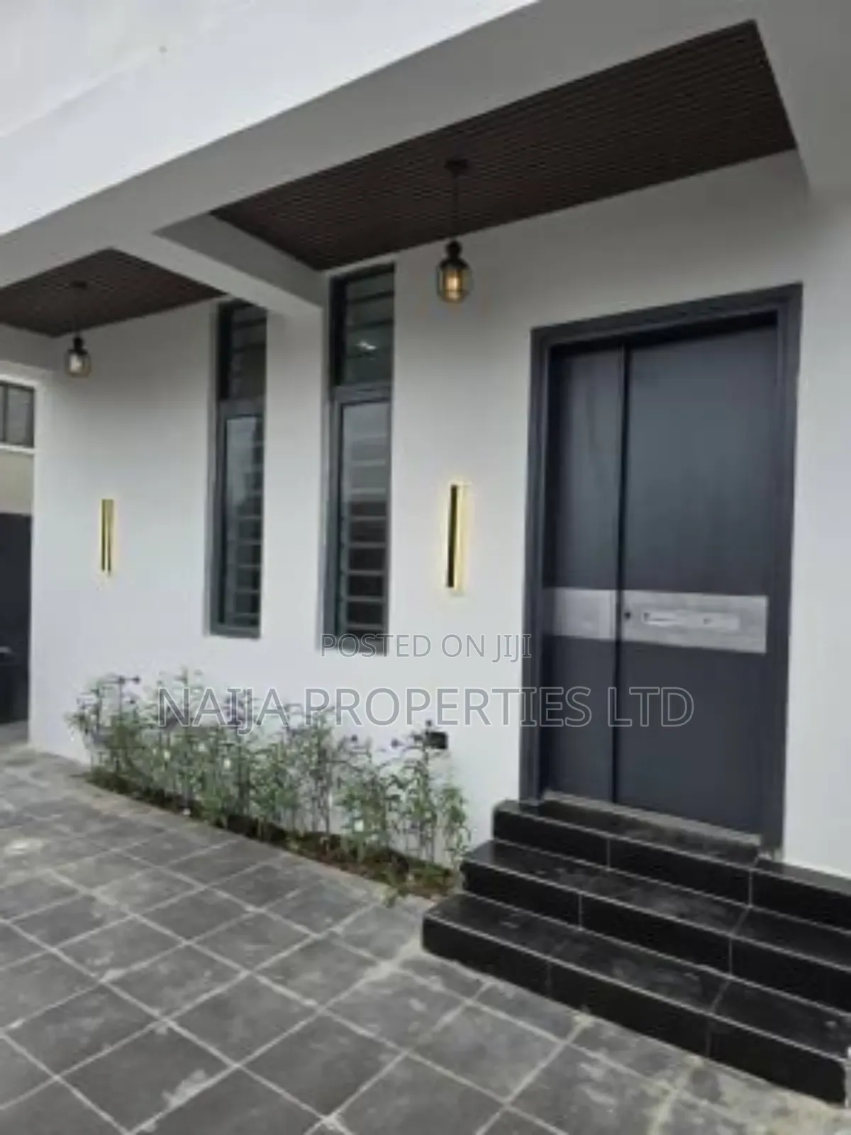 4bdrm Duplex in Lekki Phase 1 for sale