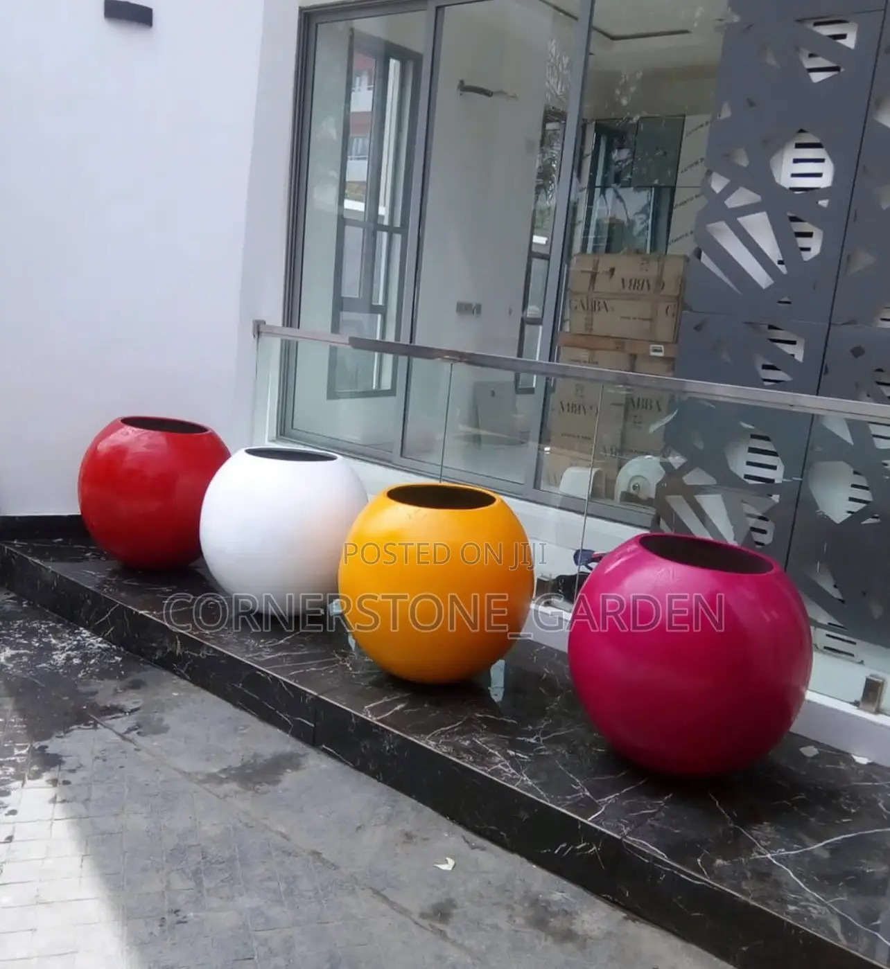 Fibre Glass Pot