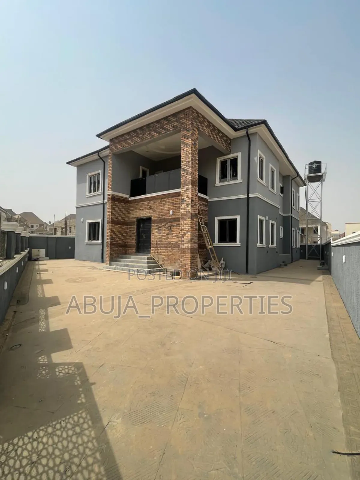 5bdrm Duplex in Lugbe District for sale