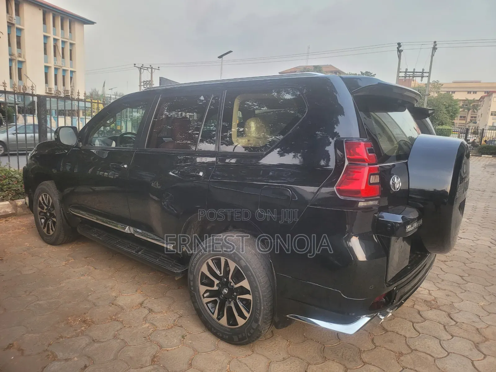Toyota Land Cruiser Prado 2018 Black