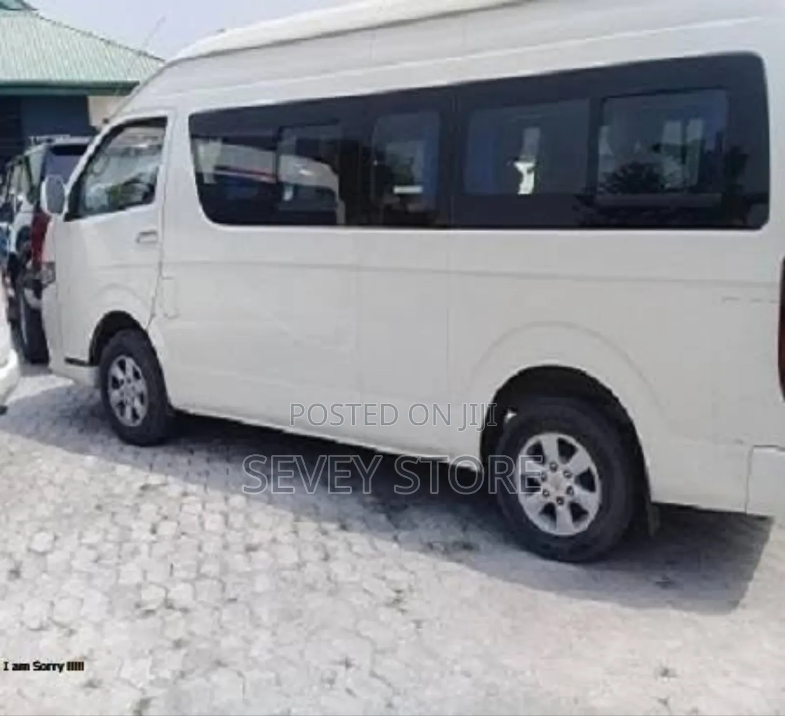 Charter Hummer Bus
For Charter