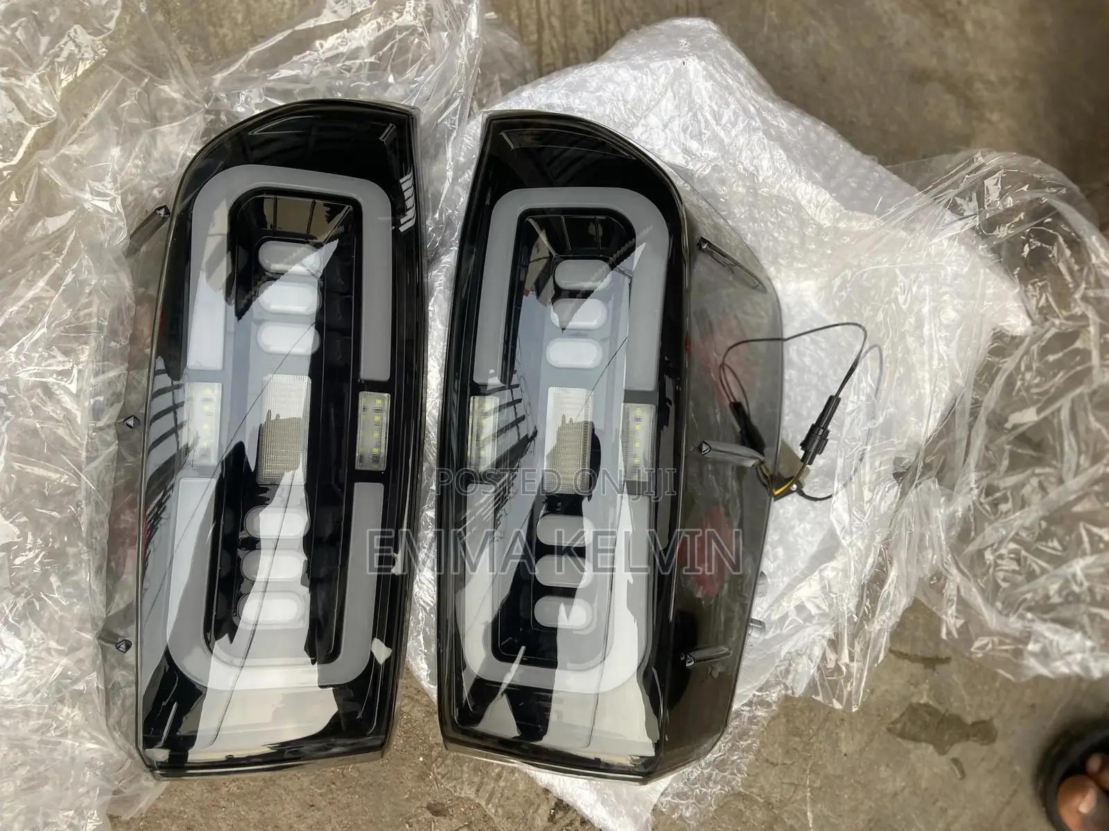 Set Back Light For Toyota Tacoma 2018/ 2020 Model