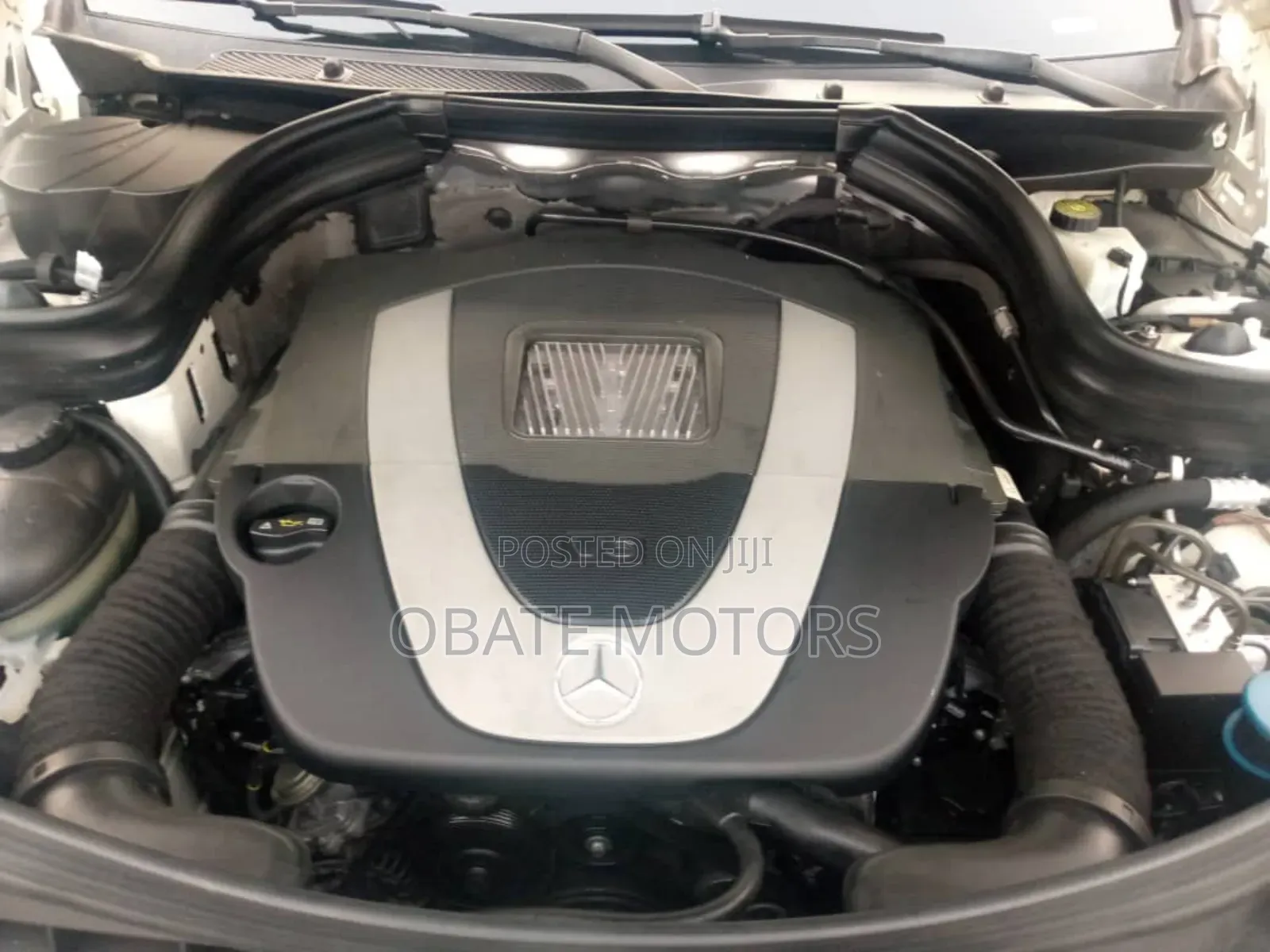Mercedes-Benz GLK-Class 350 4MATIC 2011 White